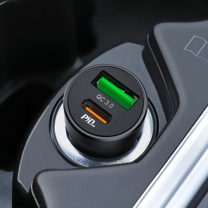 Автомобільний зарядний пристрій Hoco Z32B Speed Up 20W Black