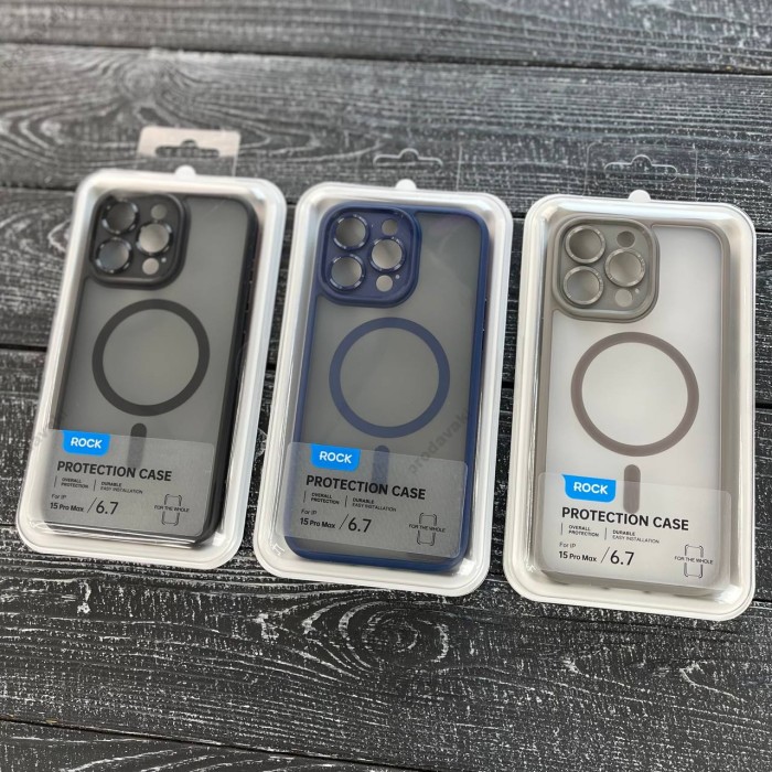 Чохол накладка Rock Guard Touch series matte Full MagSafe iPhone 15 Pro Black