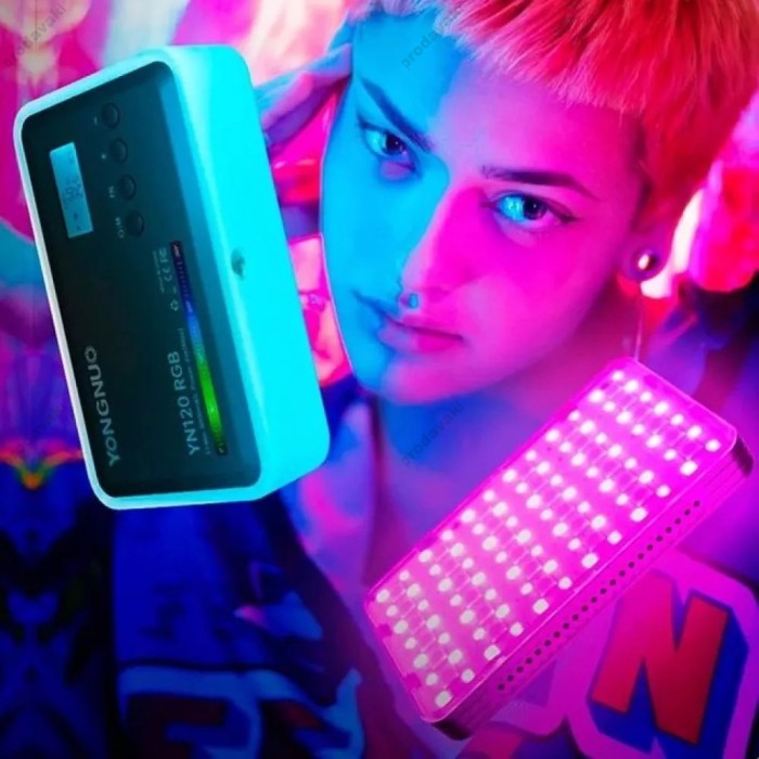 Накамерне відеосвітло LED Yongnuo YN120 RGB 8W Light 130 color 3200-9000K 3100mAh