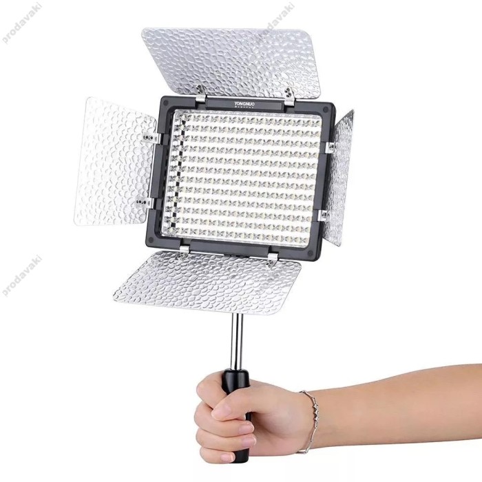 Лампа відеосвітло LED Yongnuo YN160 III 12W Light 192pcs color 3200-5500K