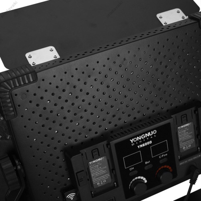 Лампа відеосвітло Yongnuo YN6000 50W color 3200-5500K Lights 600pcs