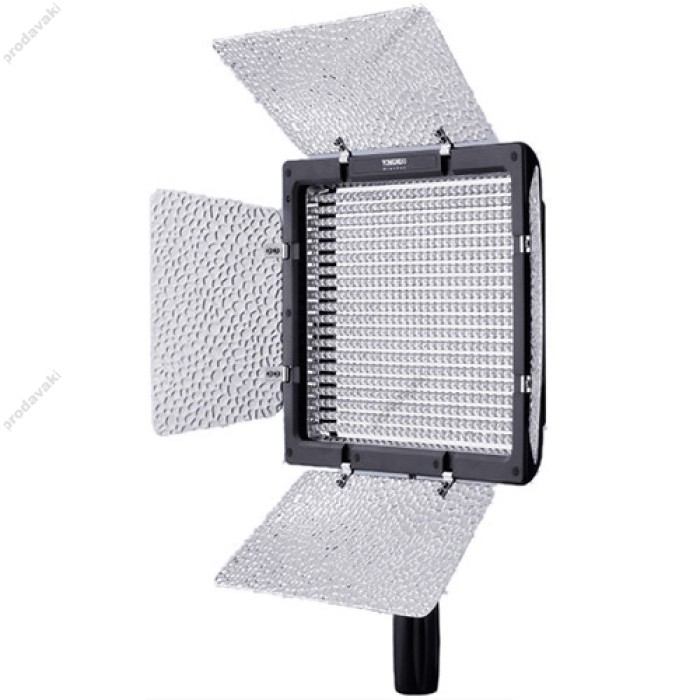 Лампа відеосвітло Yongnuo YN600L 36W color 5500K Light 600 pcs
