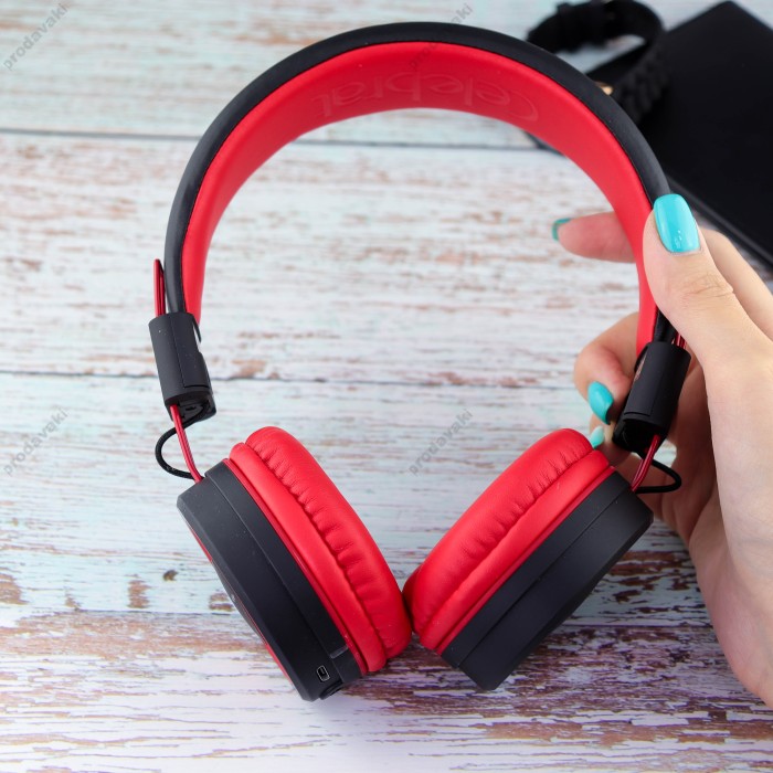 Бездротові Bluetooth навушники Celebrat A4 Red