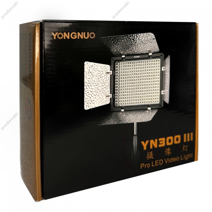 Лампа відеосвітло Yongnuo LED YN300 III 18W Light 300pcs 17x15 cm Corol Temperature 3200-5600K + АКБ