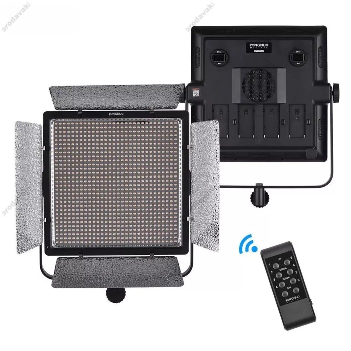 Лампа відеосвітло LED Yongnuo YN10800 81W Light 900 color 3200-5500K