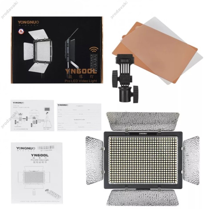 Лампа відеосвітло Yongnuo YN600L 36W color 3200-5600K Light 600 pcs із зарядним пристроєм 220v