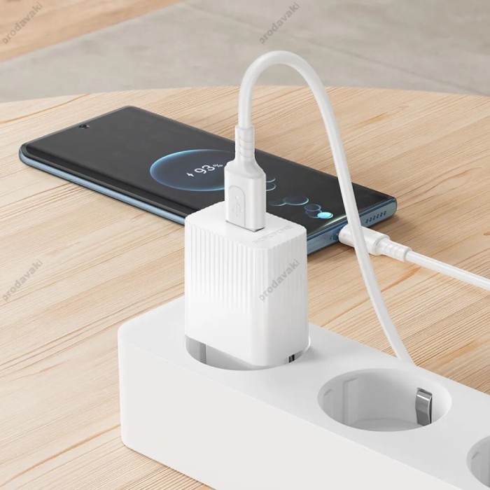 Мережевий зарядний пристрій Borofone BAS71A Source single port charger Type-C cable 10.5W White