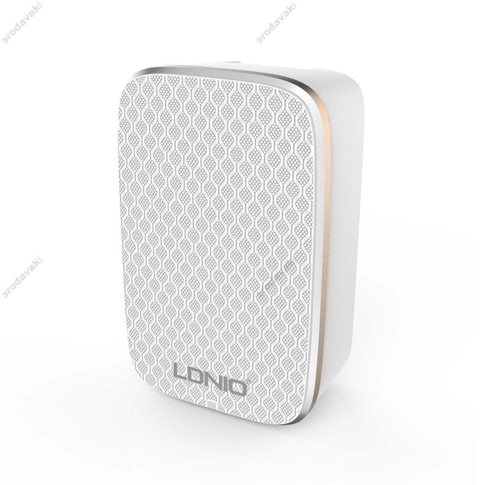 Мережевий зарядний пристрій LDNIO A2204 Home Charger Lightning cable 12W White