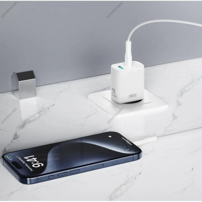 Мережевий зарядний пристрій XO CE29 Fast Charger with Type-C cable 20W White
