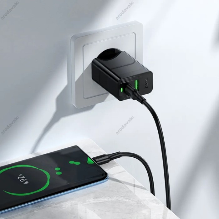 Мережевий зарядний пристрій HOCO CS94A Leader charger 20W Black
