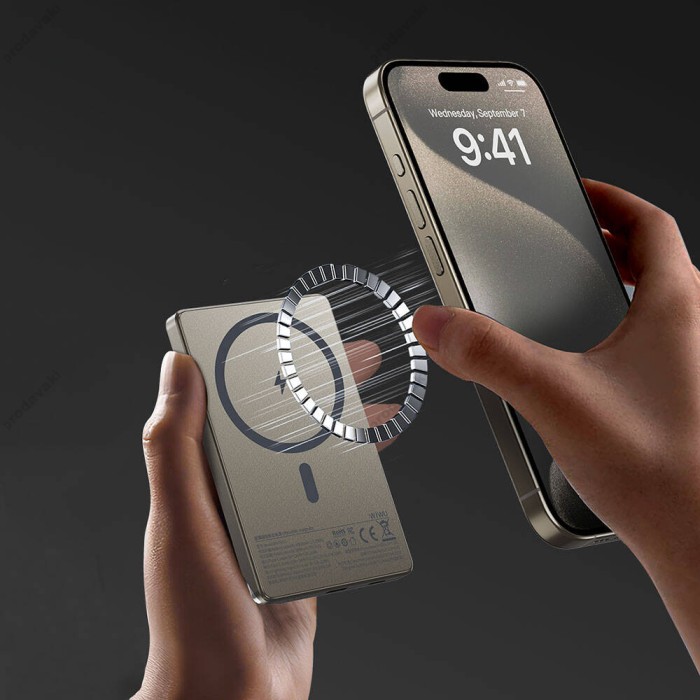 Повербанк портативний акумулятор Power Bank Wiwu Wi-P020 Magnetic Ultra-Thin Series 22.5W 10000 mAh Titanium Gold