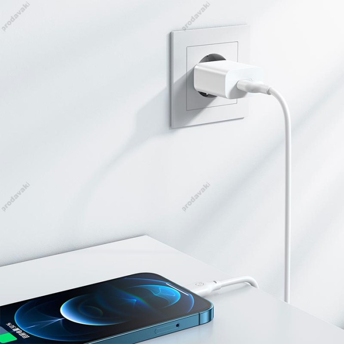 Мережевий зарядний пристрій XO L99 Home charger 12W White
