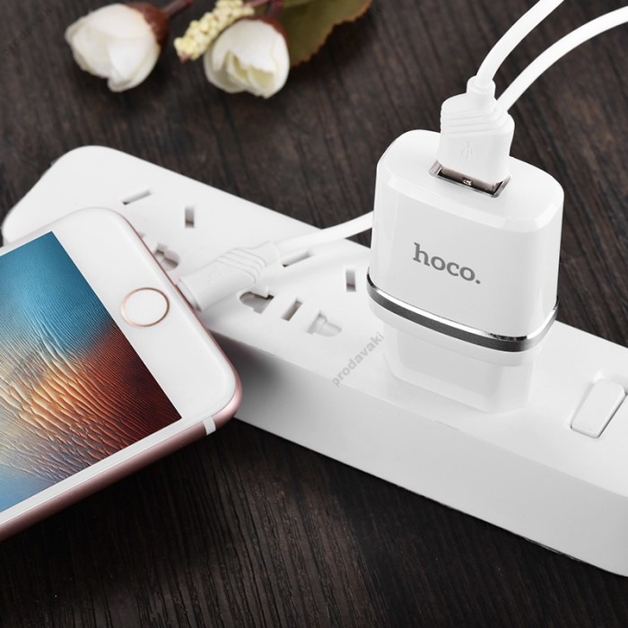 Мережевий зарядний пристрій Hoco C11 Lightning cable 5W White