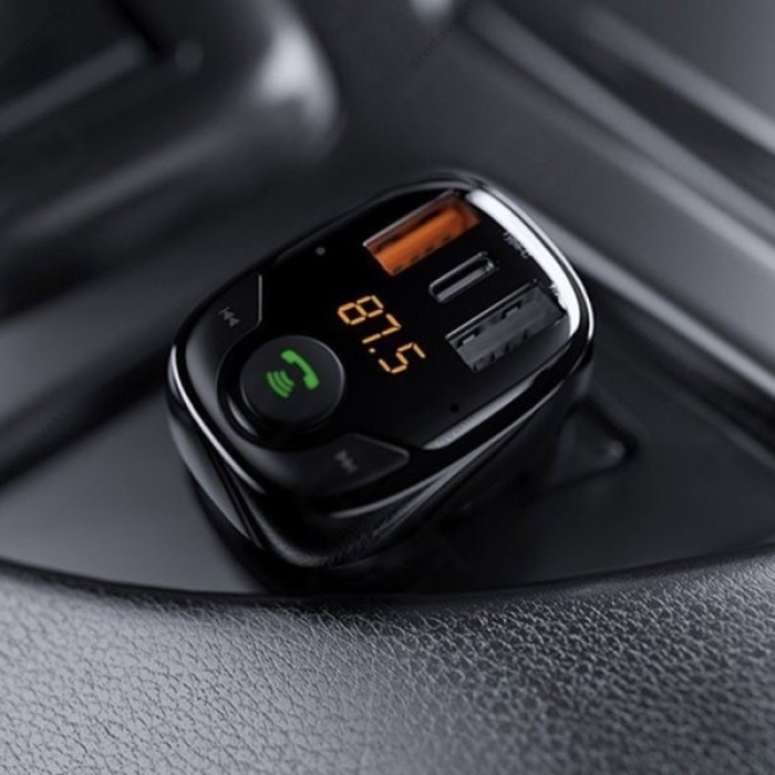 FM трансмітер ROCK B301 Bluetooth чорний