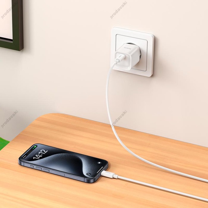 Мережевий зарядний пристрій HOCO C146A Charm single port PD charger 20W White