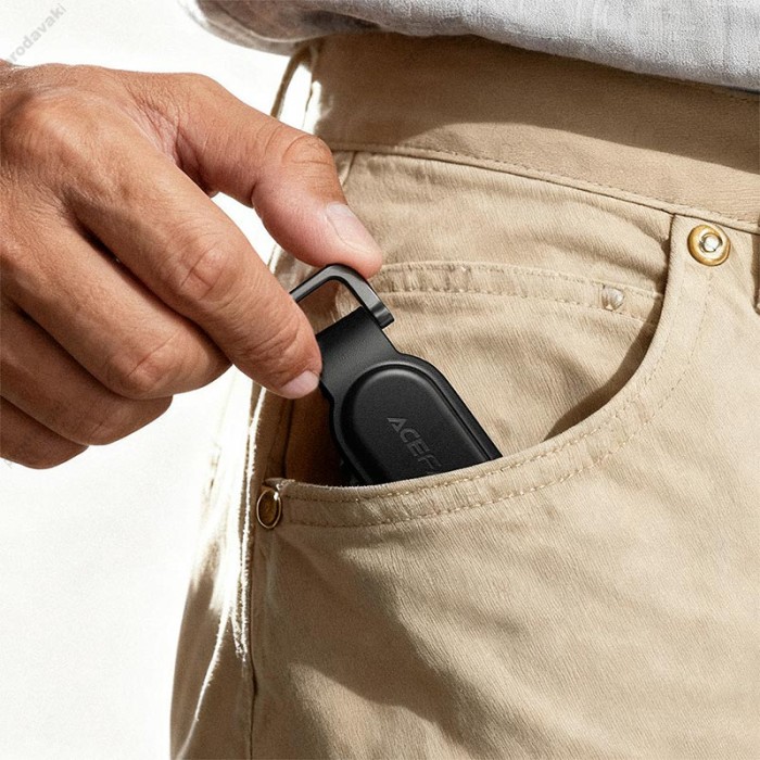 Пошуковий трекер ACEFAST S4 keychain positioning device IOS Black