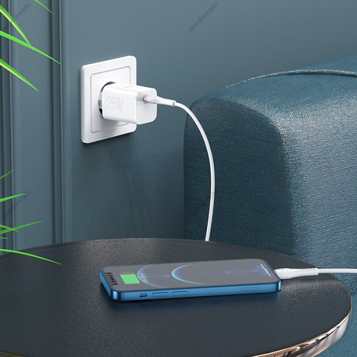 Мережевий зарядний пристрій HOCO N19 Rigorous charger Lightning Type-C 25W White