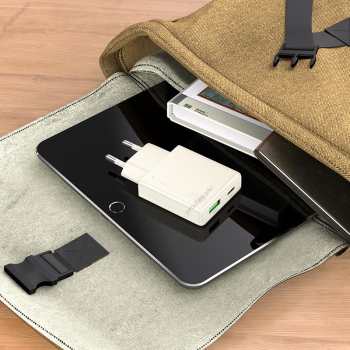 Мережевий зарядний пристрій HOCO N45 Biscuit charger 30W White