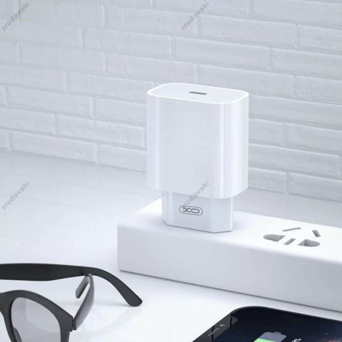 Мережевий зарядний пристрій XO L129 Fast Charging Charger 20W White