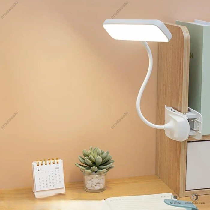Настільна лампа XO OZ06В Desktop Bedside Tricolour Clip Desk Lamp 800mAh White