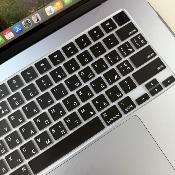 Силіконова накладка xVibe на клавіатуру MacBook New Air 15.3 2023-2026 Українскі літери US Black