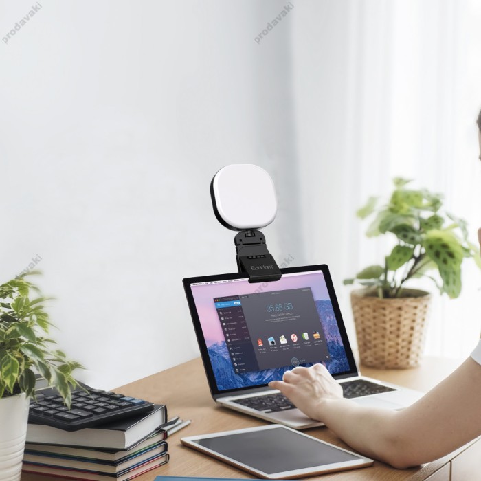 Накамерне відеосвітло Earldom ET-ZP28 4W 3000-7200K