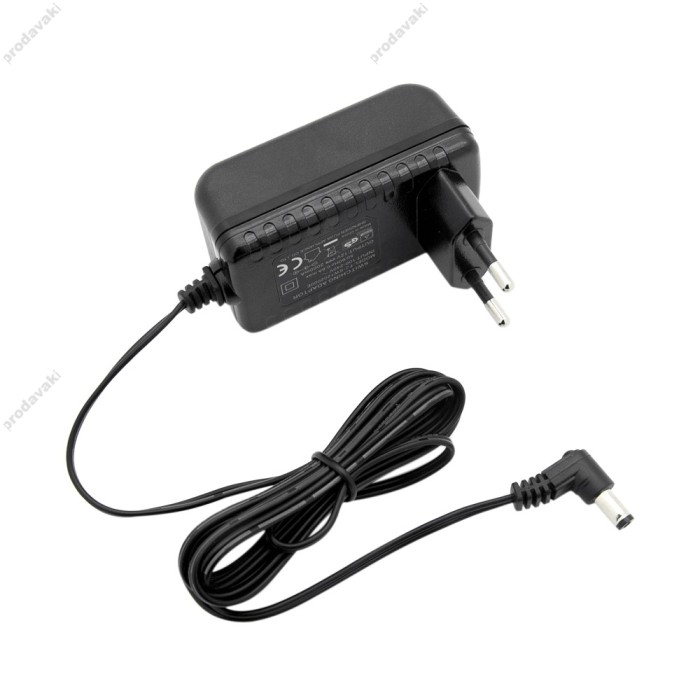 Блок живлення YongNuo 12V 2A 24W для відеосвітла та кільцевої лампи (FJ-SW1202000E)