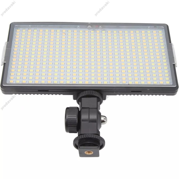Накамерне відеосвітло LED CH D416 3200k-6500k 17.5x9.3x1cm + Battery 2200mAh