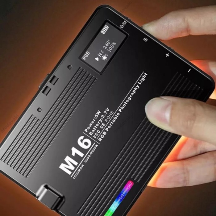 Накамерне відеосвітло LED CH M16 RGB 3000K-9000K
