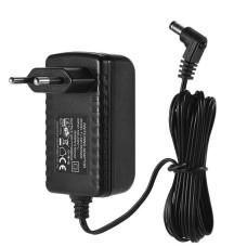 Блок живлення YongNuo 12V 2A 24W для відеосвітла та кільцевої лампи (FJ-SW1202000E)